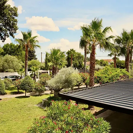 Chambre d'hote,Fitness&Billard Gratuit&SPA Mas la Farelle-3
